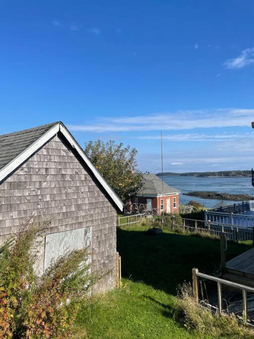 Updated Historic Water St 2 Bdr, 2 Bath Apartment. Eastport Exterior photo